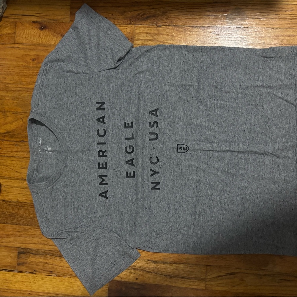 American Eagle Outfitters Heather Gray Men's Tee
